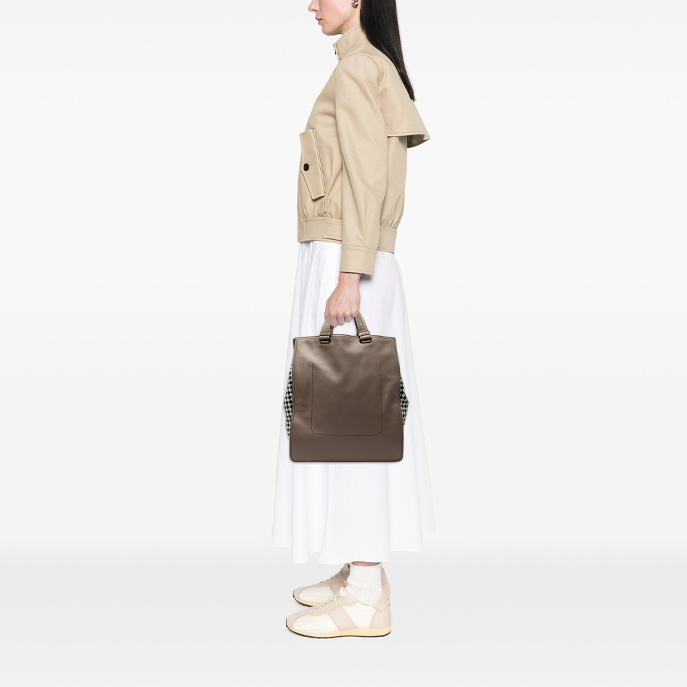 Pre-Loved Bottega Veneta Intrecciato Trimmed Leather Tote - Picture 7 of 7